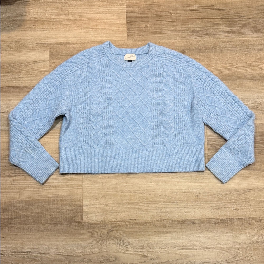 Universal Threads Light Blue Cable Knit Sweater, Size Medium